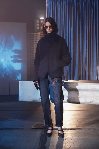 Look 37